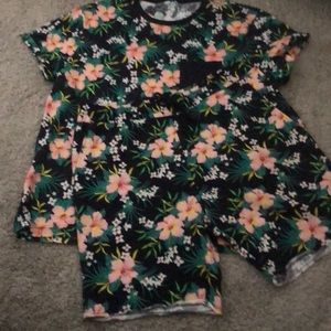 Short outfit with matching shirt